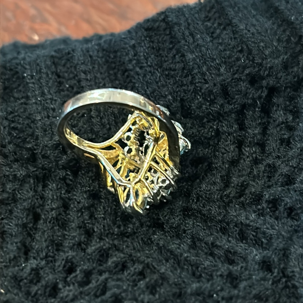 Blue Ring.  6 1/2 - Picture 9 of 17